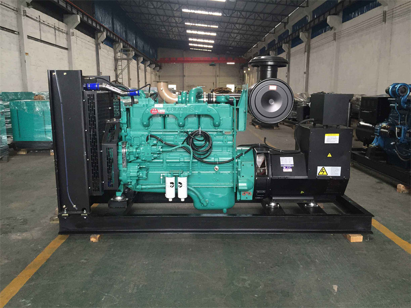 防城港柴油发电机组过载运行时降低转速有哪些注意事项？